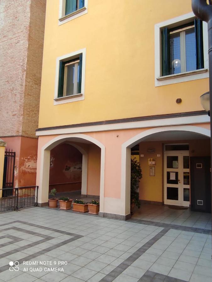 Appartamenti Centro Storico A Sant'Agata Bolognese Buitenkant foto